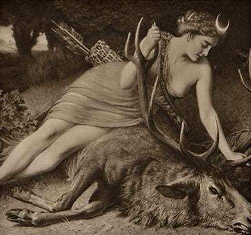 希腊神话三位月亮女神是谁