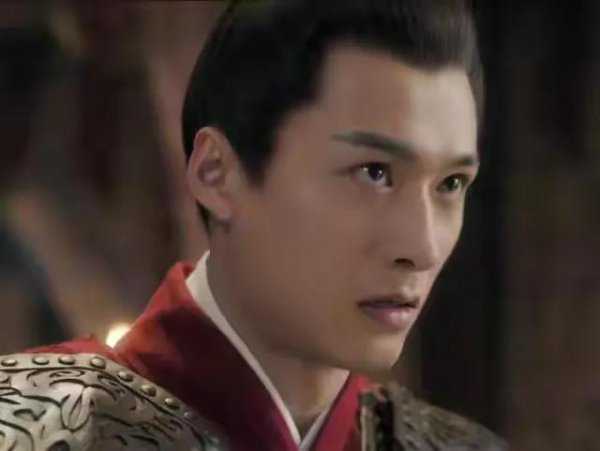 电视剧周生如故秦严怎么背叛了