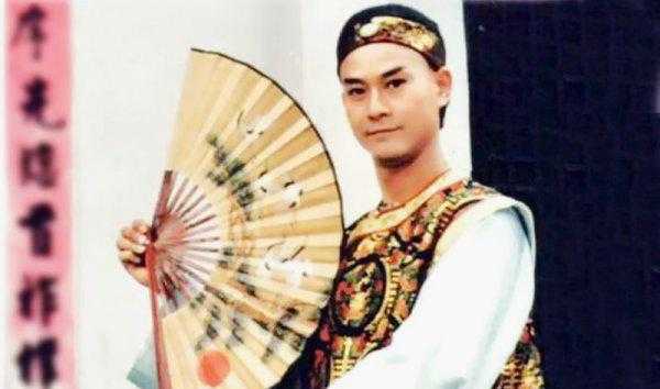 闭关锁国是谁实施的政策