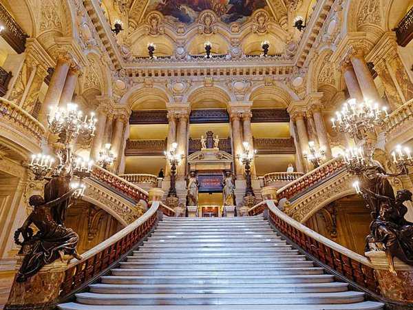 巴黎歌剧院在哪里位置