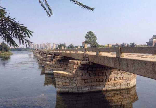 安平桥的历史简介