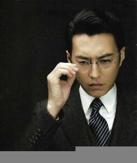 裴秀智李栋旭公开承认恋情