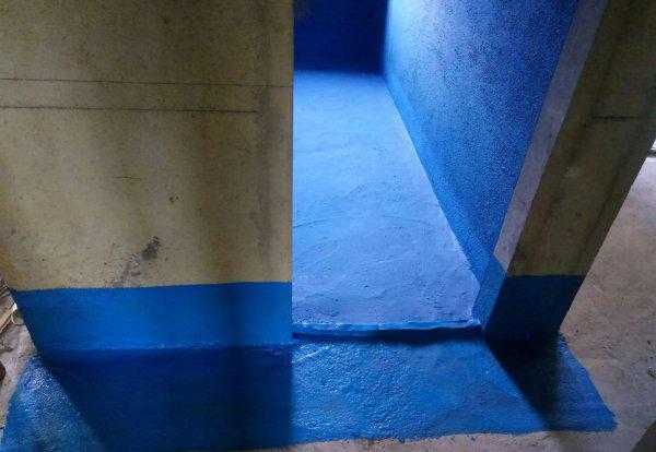 一楼潮湿用什么可以解决