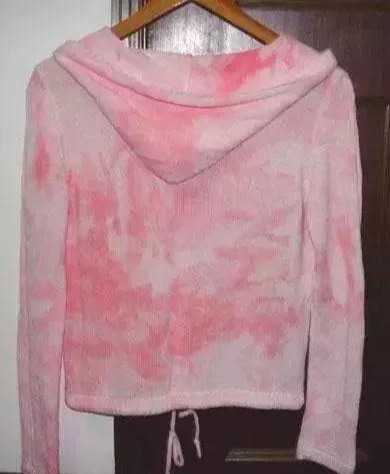 衣服混洗染色了怎么洗掉