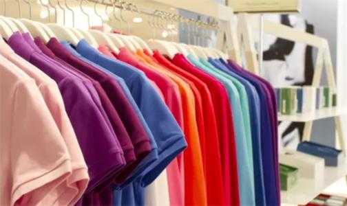 衣服混洗染色了怎么洗掉