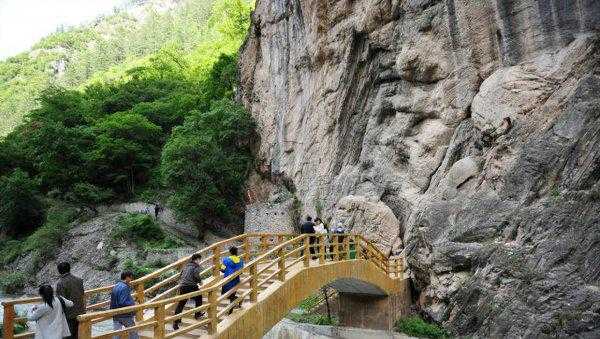 甘肃面积有多少平方公里