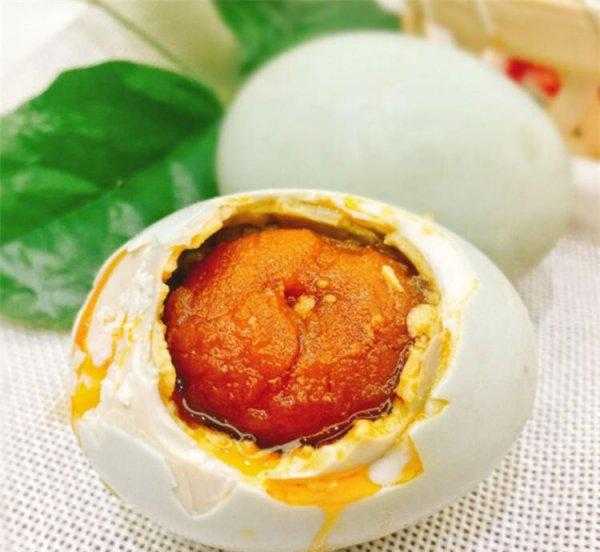 咸鸭蛋腌10天可以吃不