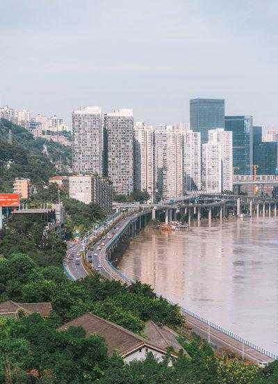 重庆面积相当于哪个省