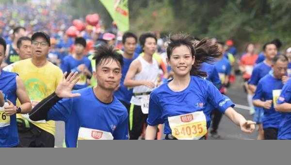 马拉松跑全程是多少米