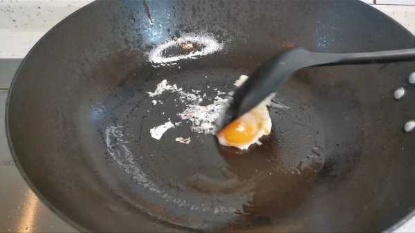 粘锅的锅怎么样才能不粘锅