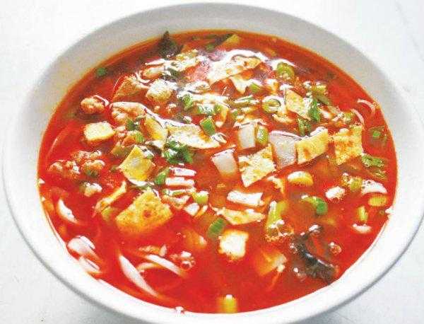 哨子面和臊子面的区别