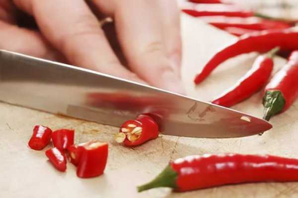 手辣椒辣了用什么方法解决