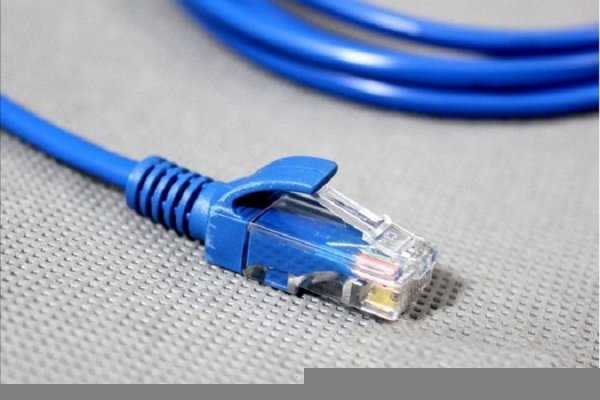 机顶盒和电视机的连接线