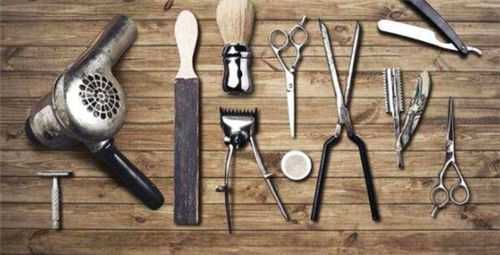 理发店门口的三色柱含义