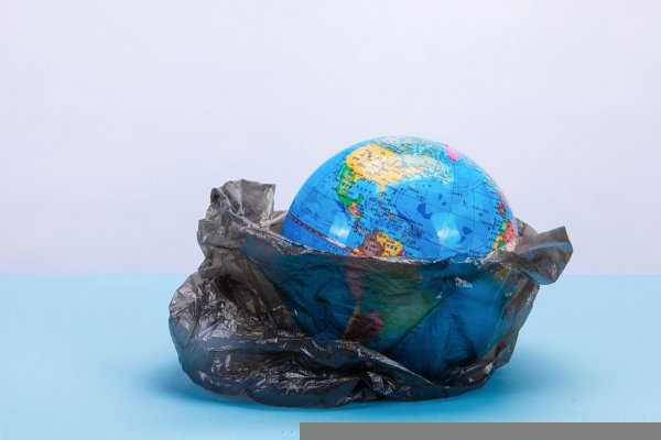 塑料是什么材料做的