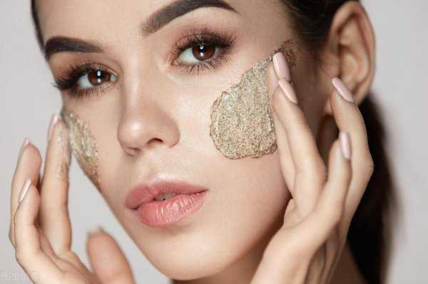 用磨砂膏还用沐浴露吗