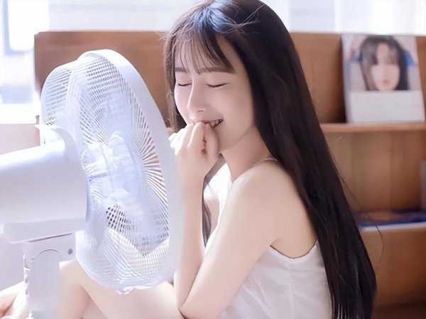 空调和风扇哪个更健康对身体好