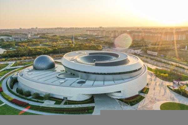 世界上顶级的陨石宝石