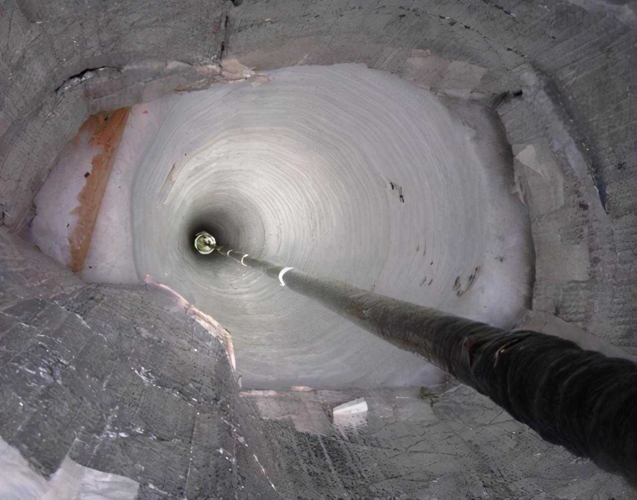 地球一直挖下去是什么