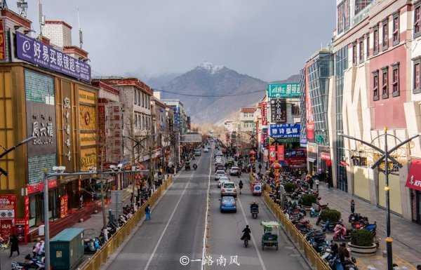 拉萨的海拔是多少米