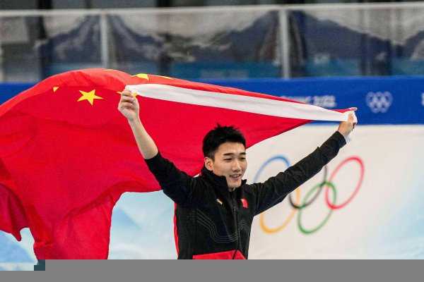 运动员高亭宇简介