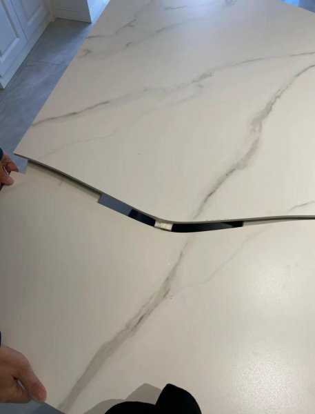 餐桌买什么材质的比较好