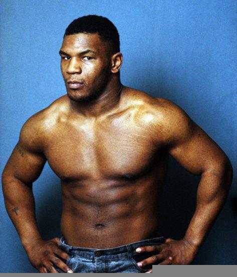 霍利菲尔德和泰森哪个厉害