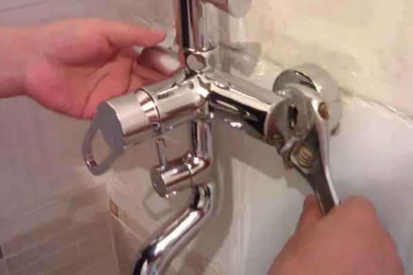水龙头漏水怎么办