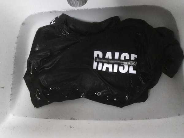 如何使陈旧的衣服恢复鲜亮