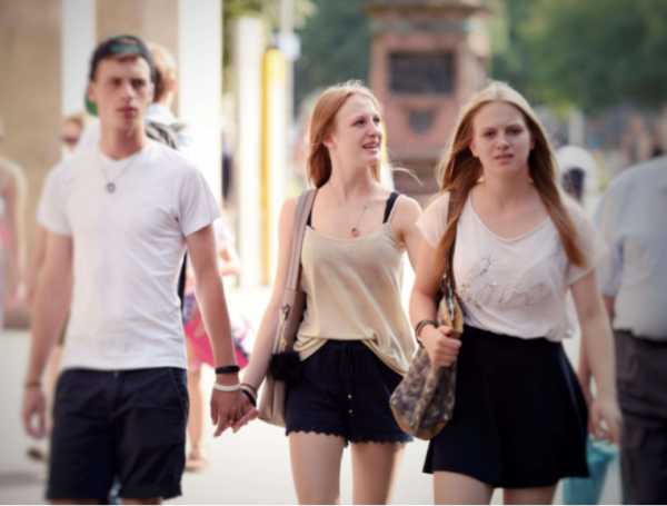 德国面积和人口分别是多少