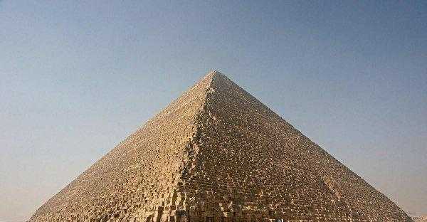 关于胡夫金字塔的资料