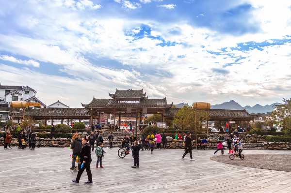 西江千户苗寨多大面积