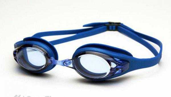 去游泳馆需要带什么东西