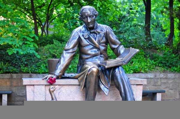 丑小鸭的故事告诉我们什么道理