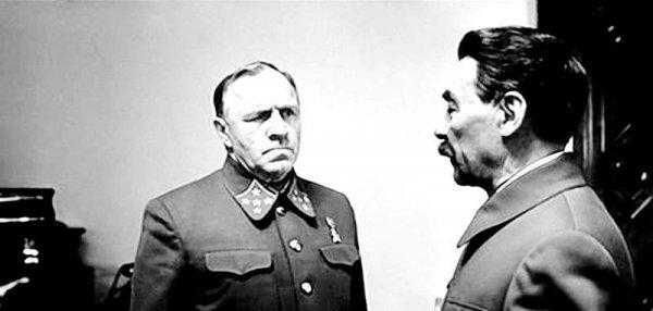 莫斯科保卫战和斯大林格勒战役相同点