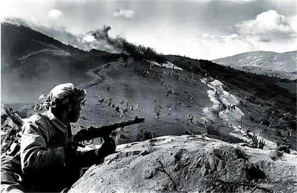 抗战英雄柴云振事迹简介