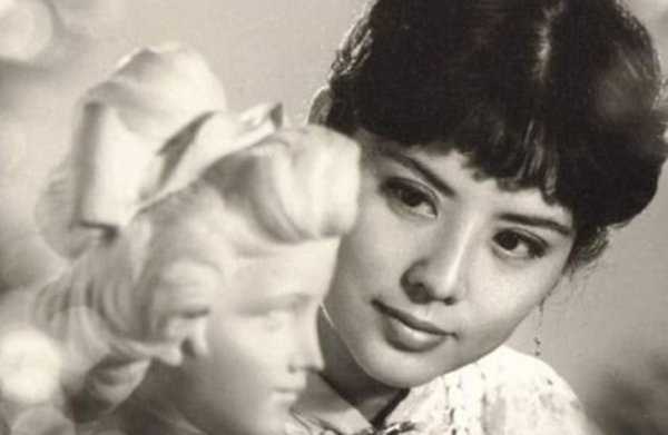 李连杰前妻黄秋燕现状如何