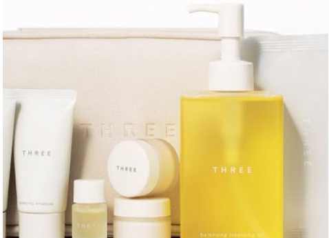 家里潮湿有异味怎么办